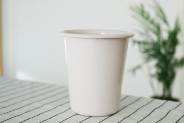 Kubek Emaliowany Bez Ucha 300ml Różowy kwarc